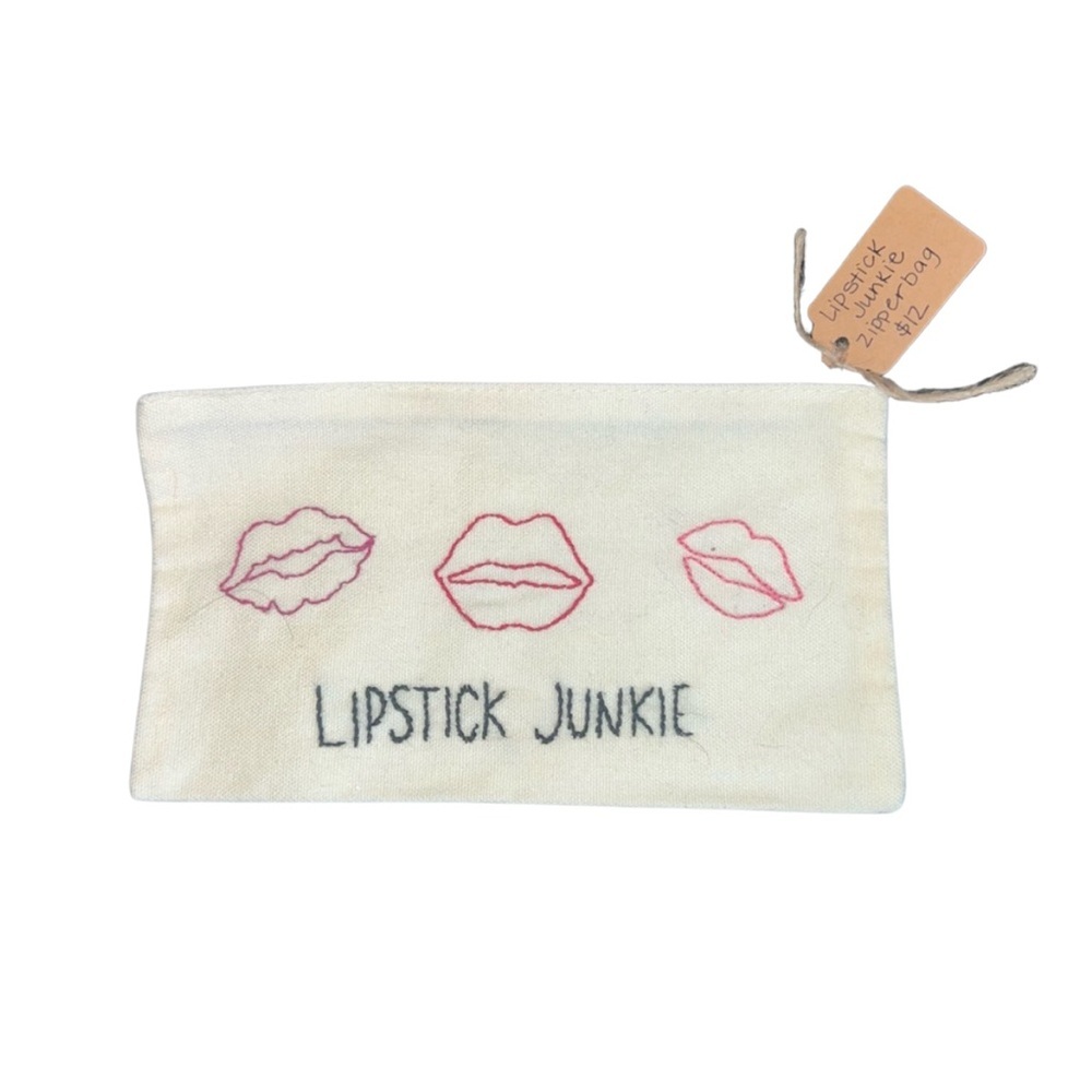 Canvas Zipper Bag with Lip Design​